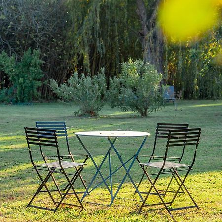 Bed and Breakfast Montjoia Le Thor Exterior foto