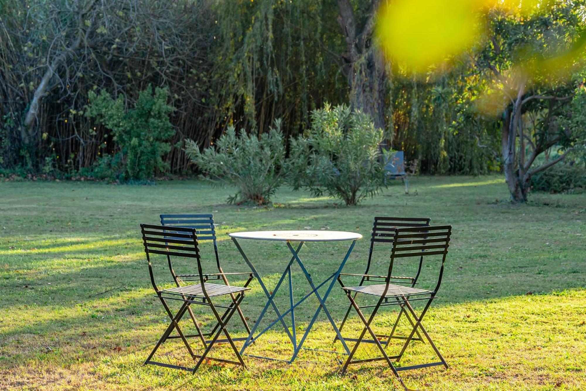 Bed and Breakfast Montjoia Le Thor Exterior foto