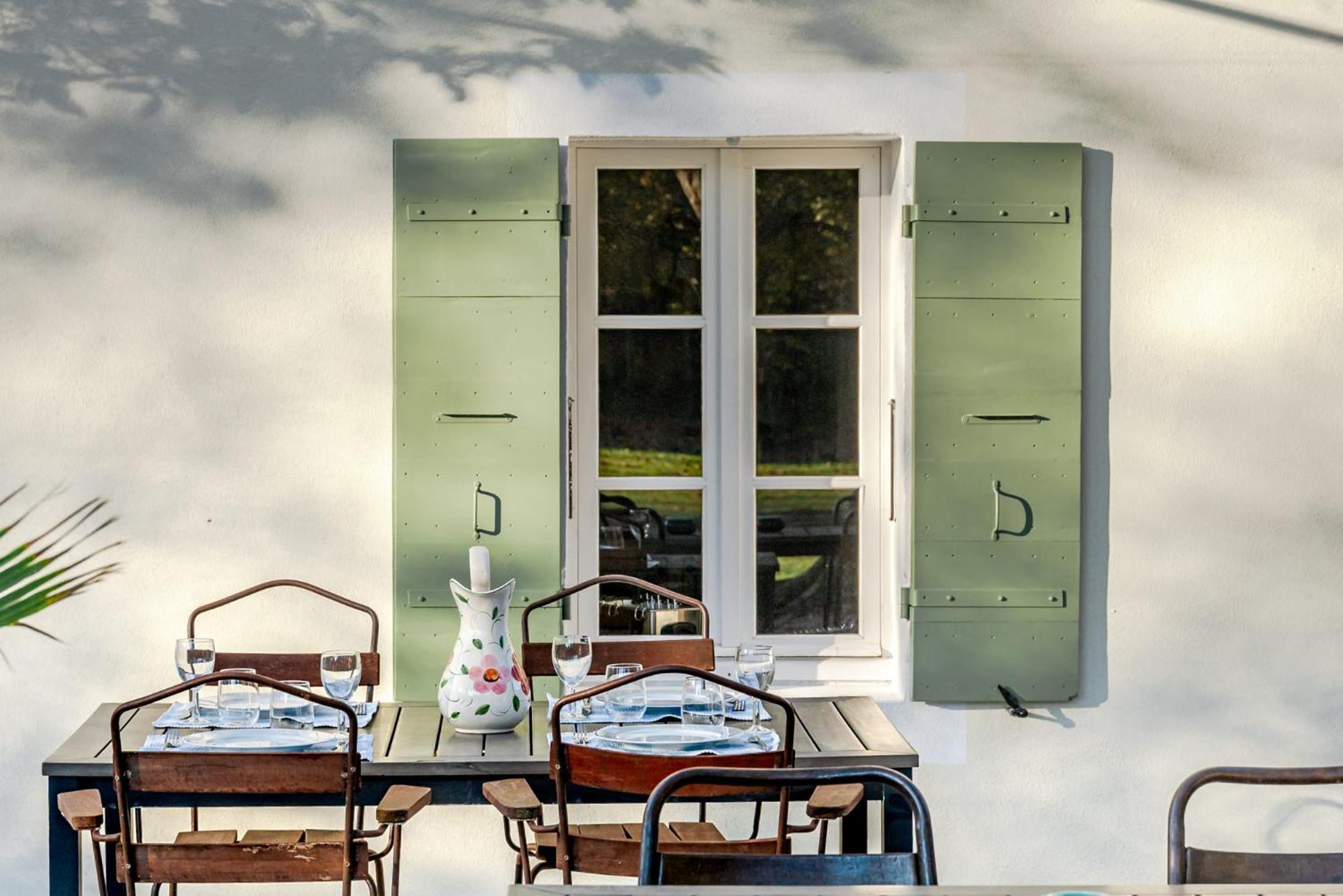 Bed and Breakfast Montjoia Le Thor Exterior foto